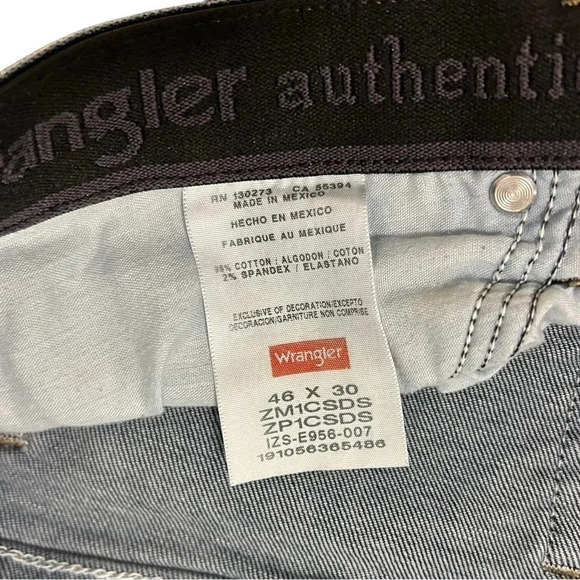 Wrangler Jeans Mens Big & Tall 46 X 30 blue straight denim cotton heavy duty EUC - Picture 5 of 8